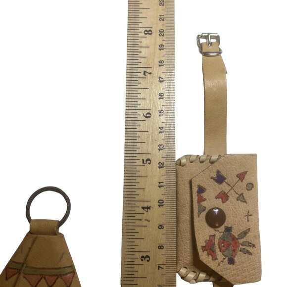 VINTAGE Native American Signed "Chief Wolf Robe" Cheyenne Artisan Leather Purses - Picture 13 of 16